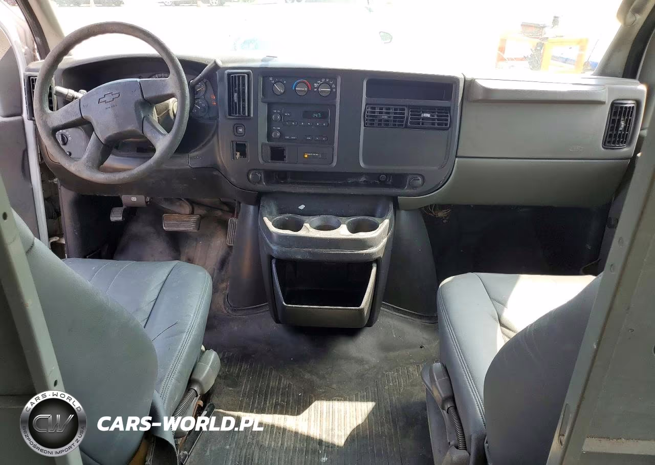 2007 Chevrolet Express 1500 Delivery Van VIN:1GCFG15X471127940 - 8