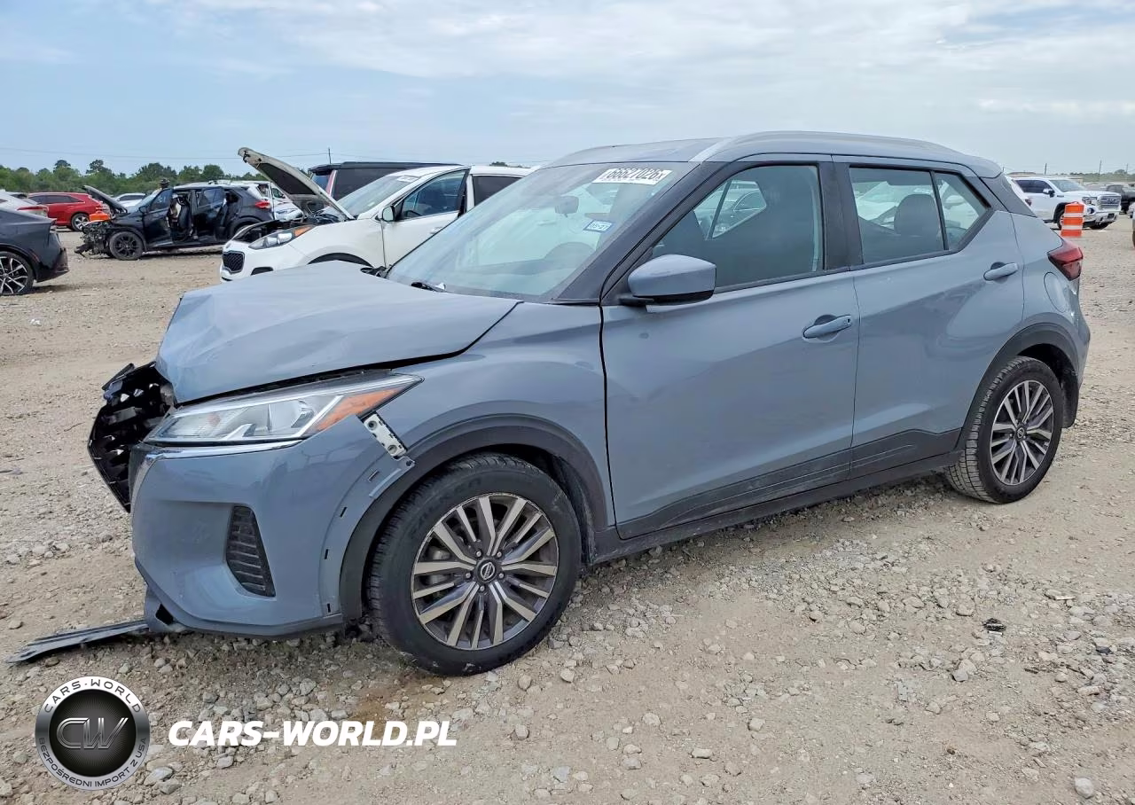 2021 Nissan Kicks Sv