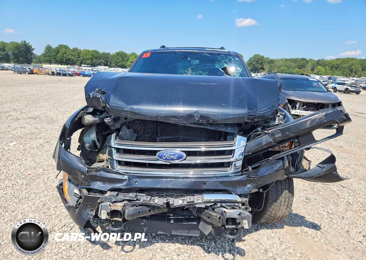 2015 Ford Expedition Limited VIN:1FMJU2AT3FEF23176 - 5