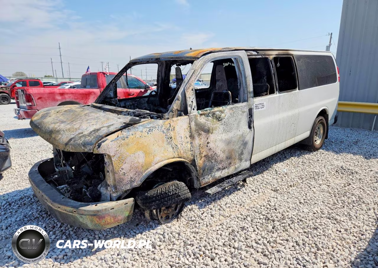 2019 Chevrolet Express G3500 Lt