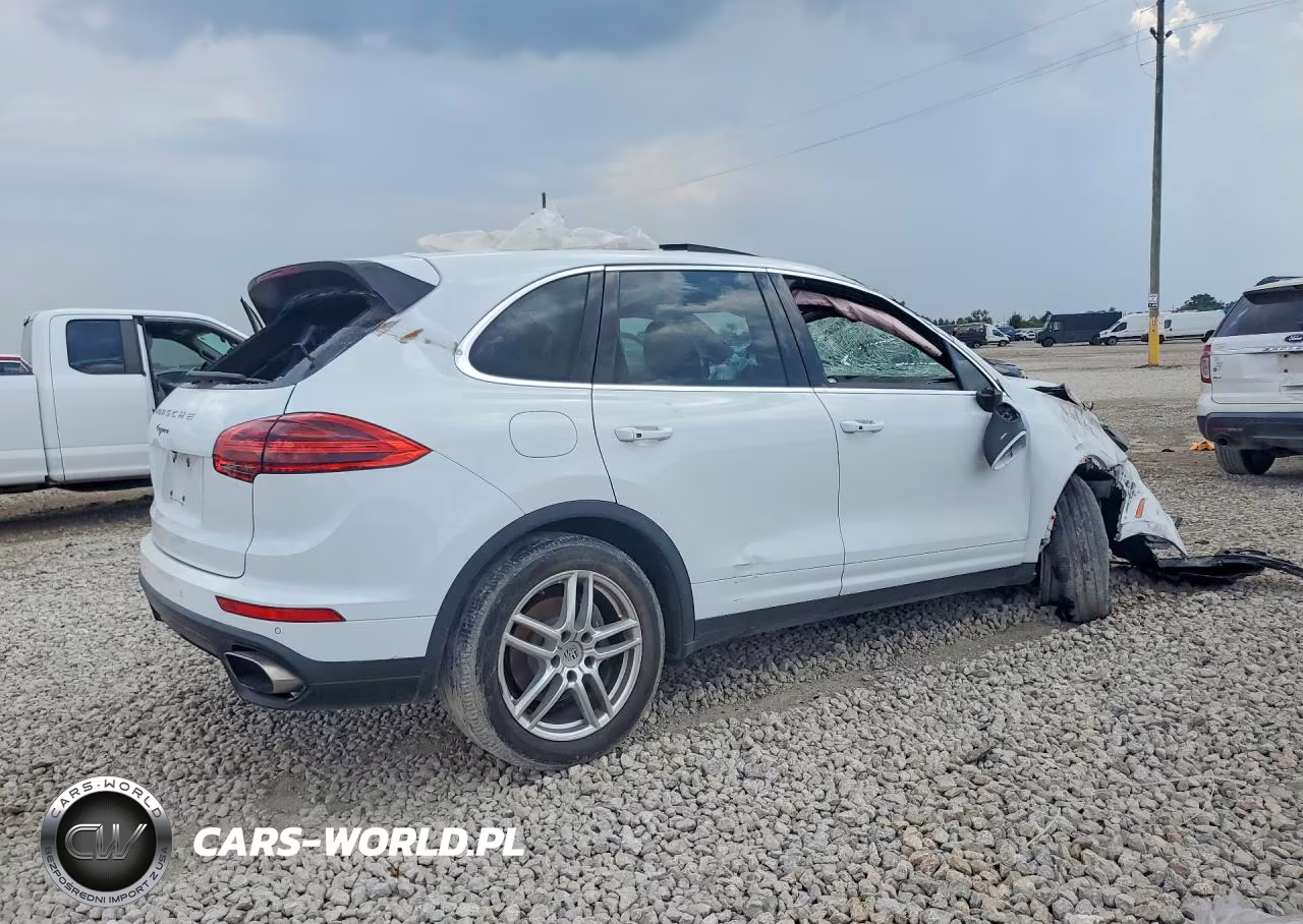 2016 Porsche Cayenne VIN:WP1AA2A24GLA08784 - 3