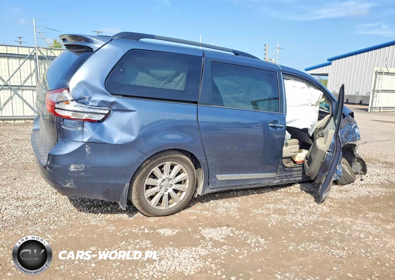 2017 Toyota Sienna Xle 7-Passenger VIN:5TDDZ3DC2HS183438 - 3