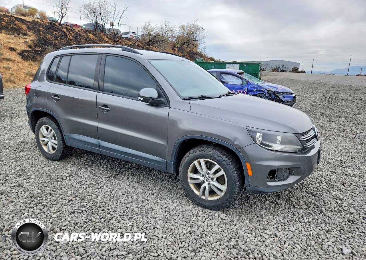 2015 Volkswagen Tiguan S VIN:WVGBV7AX9FW508435 - 4