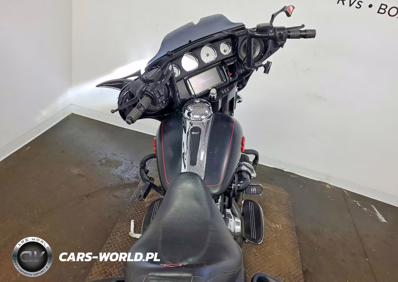 2014 Harley-Davidson Flhxs Street Glide Special VIN:1HD1KRM15EB648594 - 6