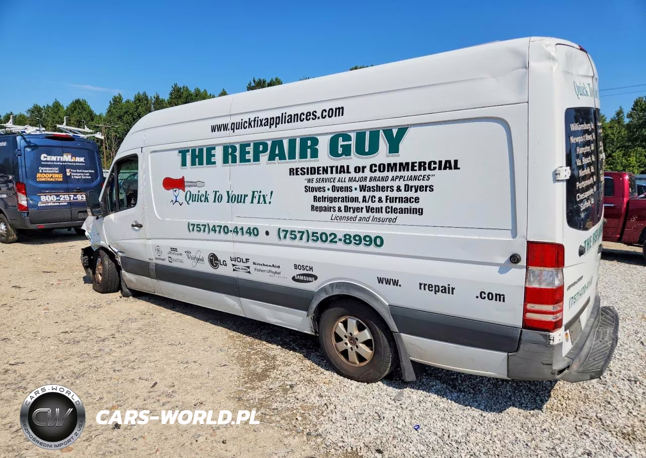 2014 Mercedes-Benz Sprinter 2500 Van VIN:WD3PE8DC3E5823576 - 2