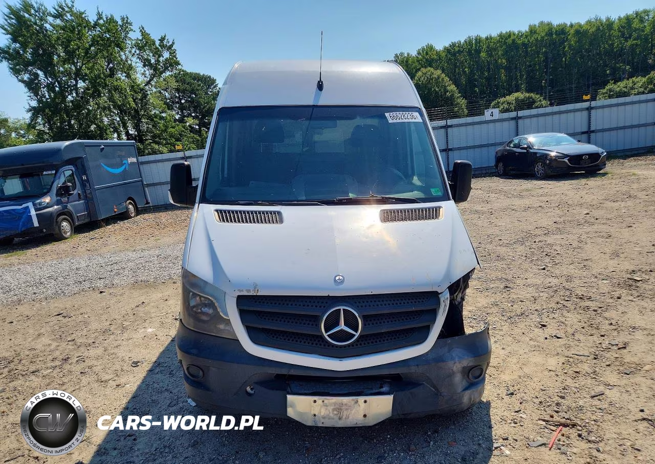 2014 Mercedes-Benz Sprinter 2500 Van VIN:WD3PE8DC3E5823576 - 5