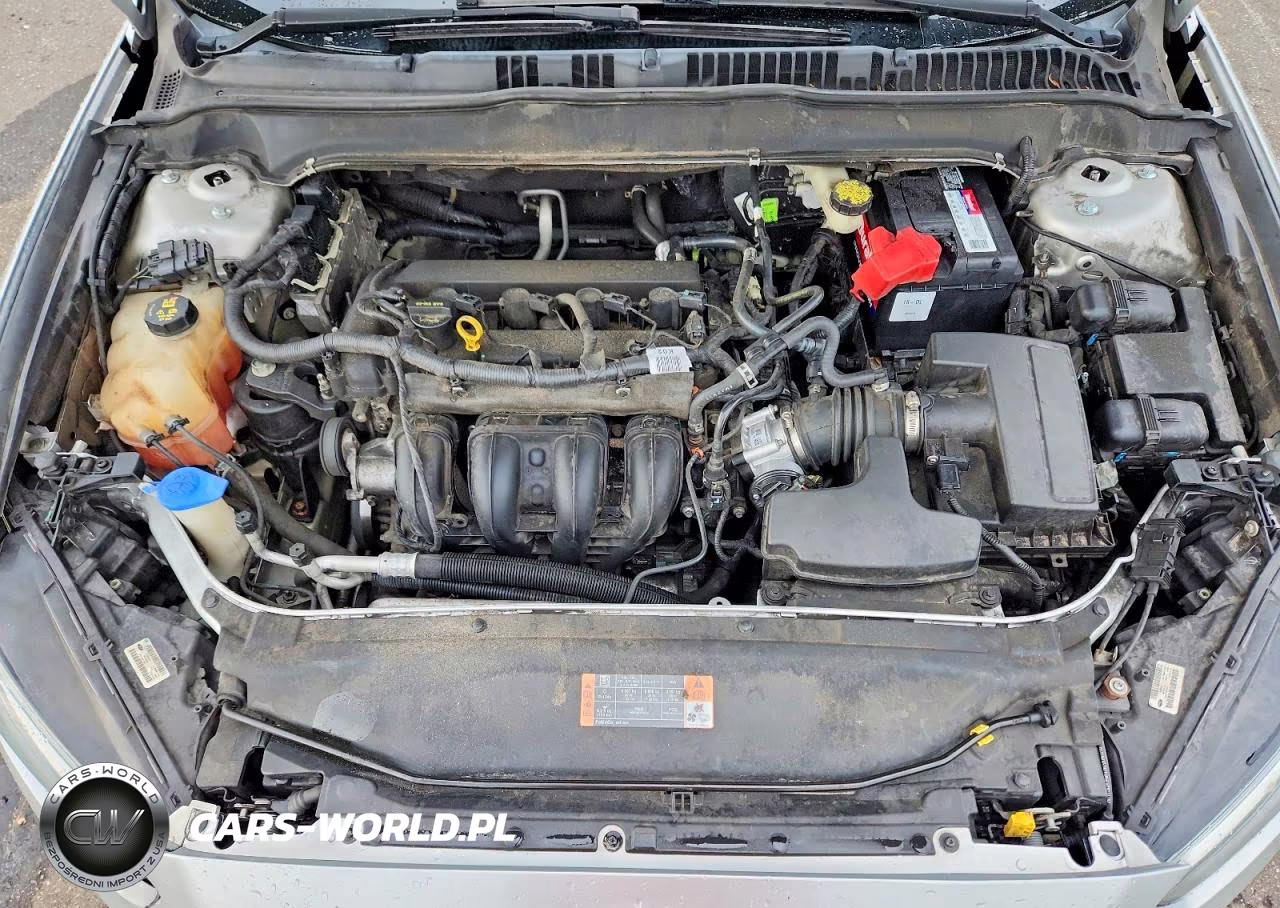 2016 Ford Fusion S VIN:3FA6P0G78GR110982 - 11