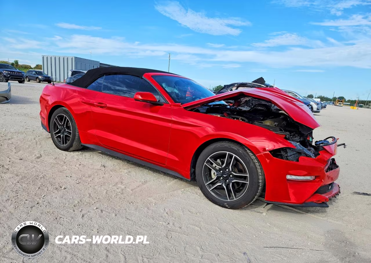 2021 Ford Mustang VIN:1FATP8UH7M5108007 - 4