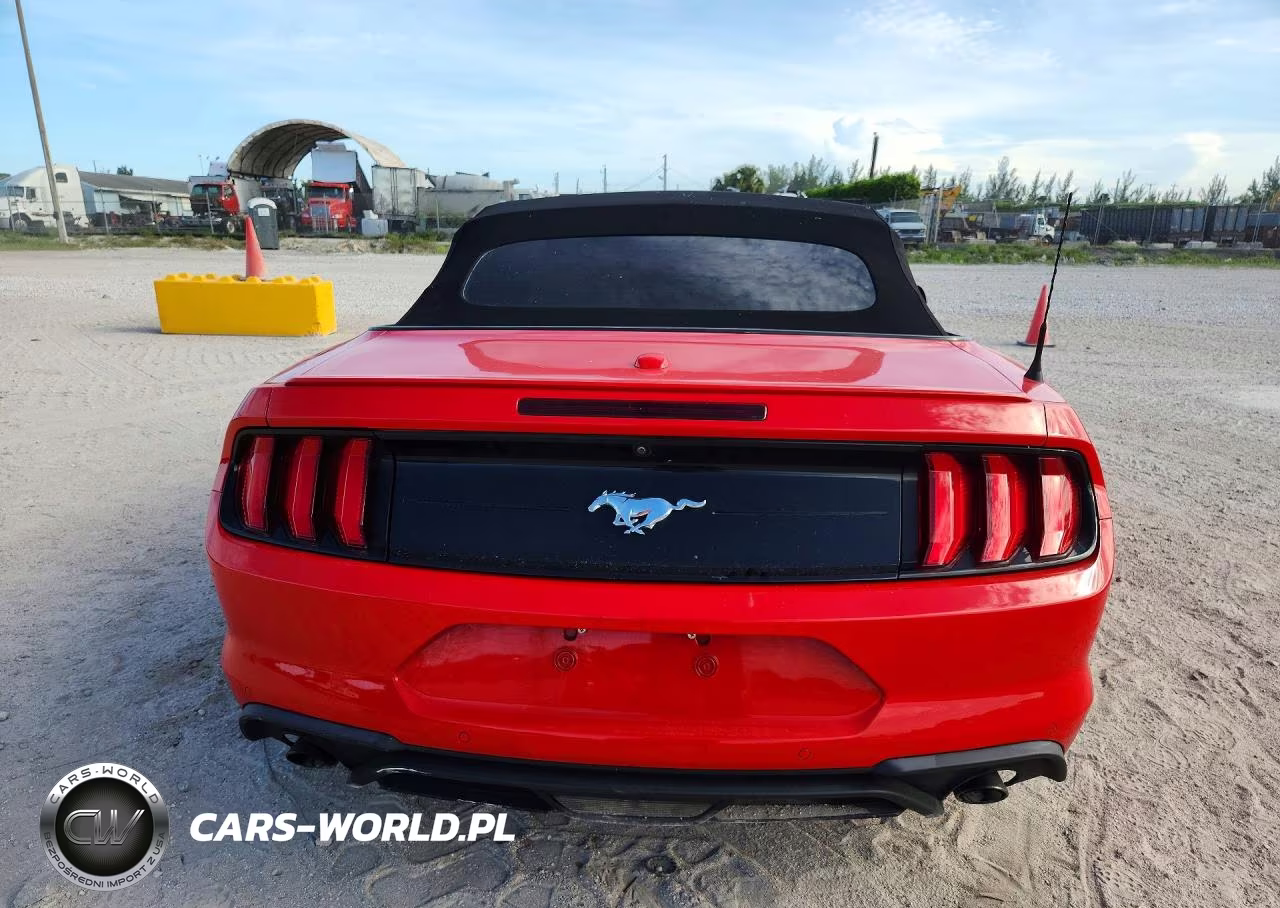 2021 Ford Mustang VIN:1FATP8UH7M5108007 - 6