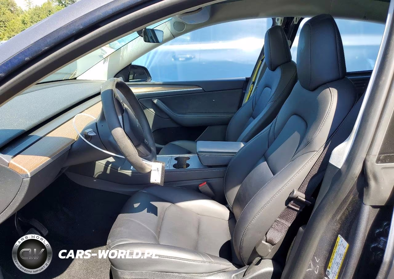 2023 Tesla Model Y VIN:7SAYGDED7PF961047 - 7