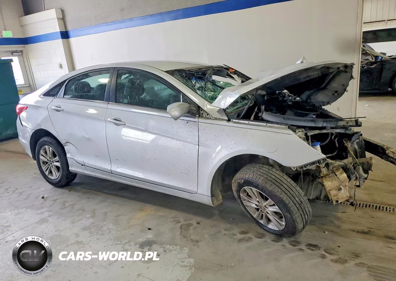 2011 Hyundai Sonata Gls VIN:5NPEB4ACXBH201278 - 4