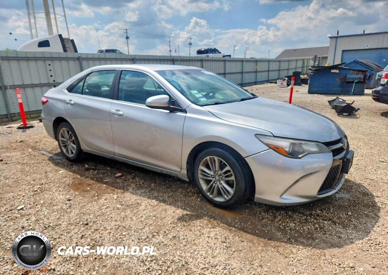 2017 Toyota Camry Se VIN:4T1BF1FK2HU398754 - 4