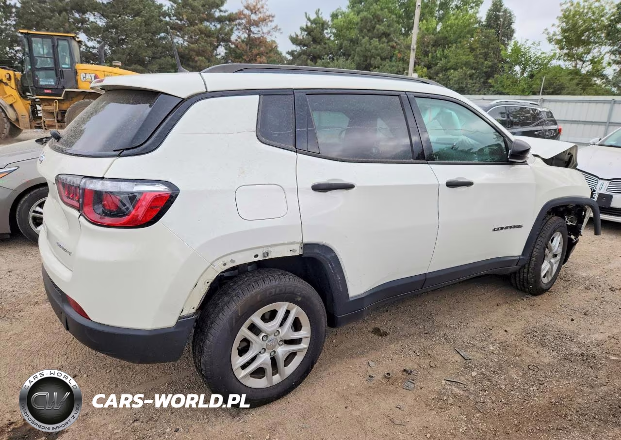 2018 Jeep Compass Sport VIN:3C4NJDAB2JT399993 - 3