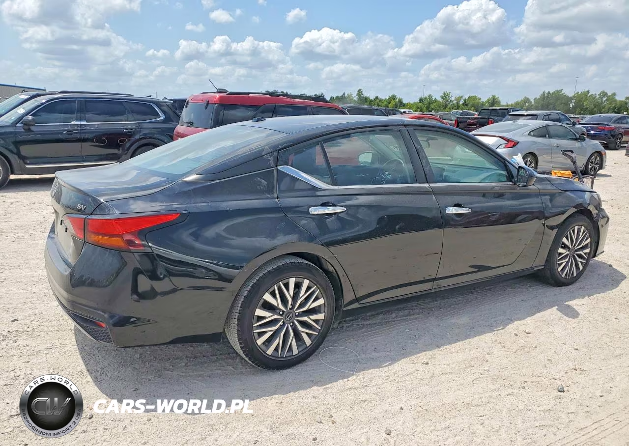 2023 Nissan Altima 2.5 Sv VIN:1N4BL4DV4PN340123 - 3