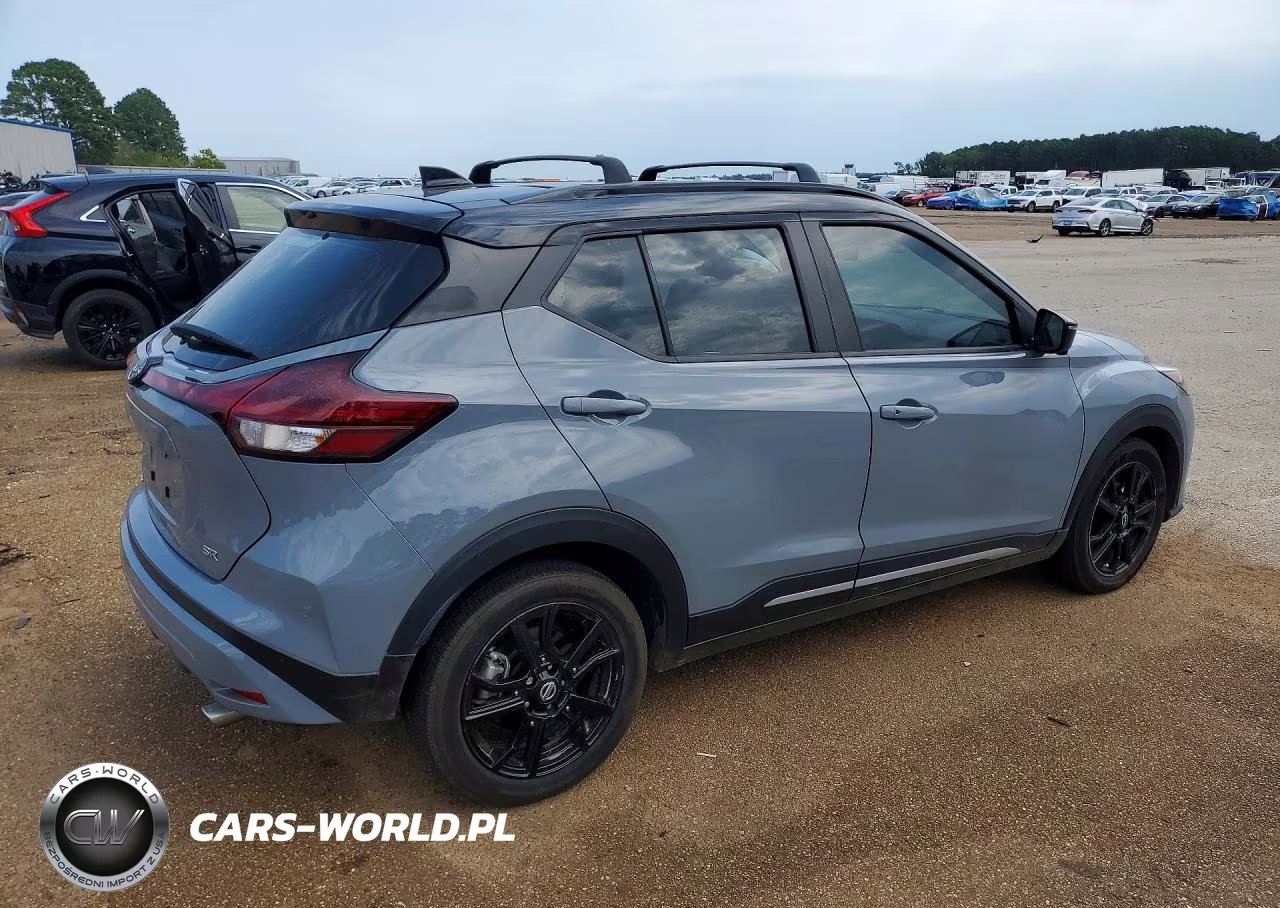 2023 Nissan Kicks VIN:3N1CP5DVXPL561933 - 3