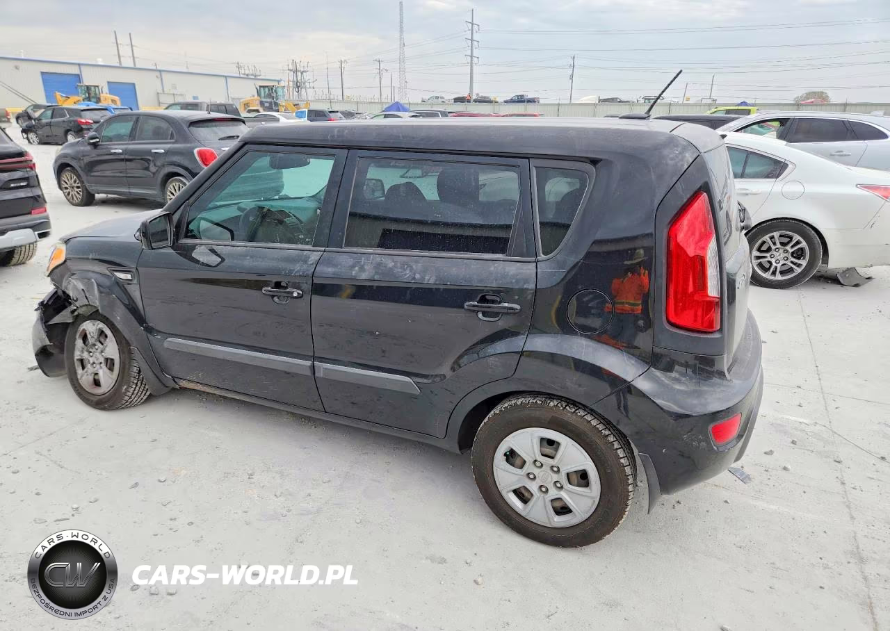 2013 Kia Soul Base VIN:KNDJT2A5XD7635676 - 2