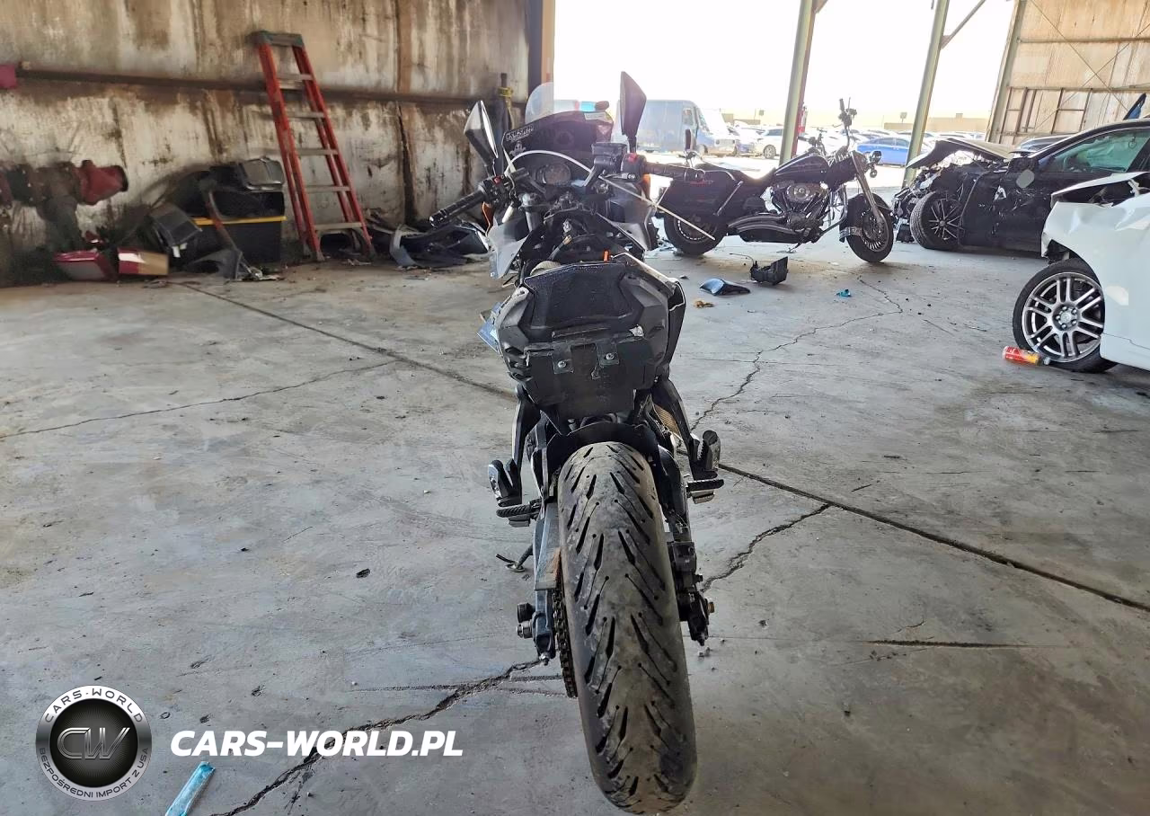 2019 Kawasaki Ex650 F VIN:JKAEXEK13KDA35855 - 4