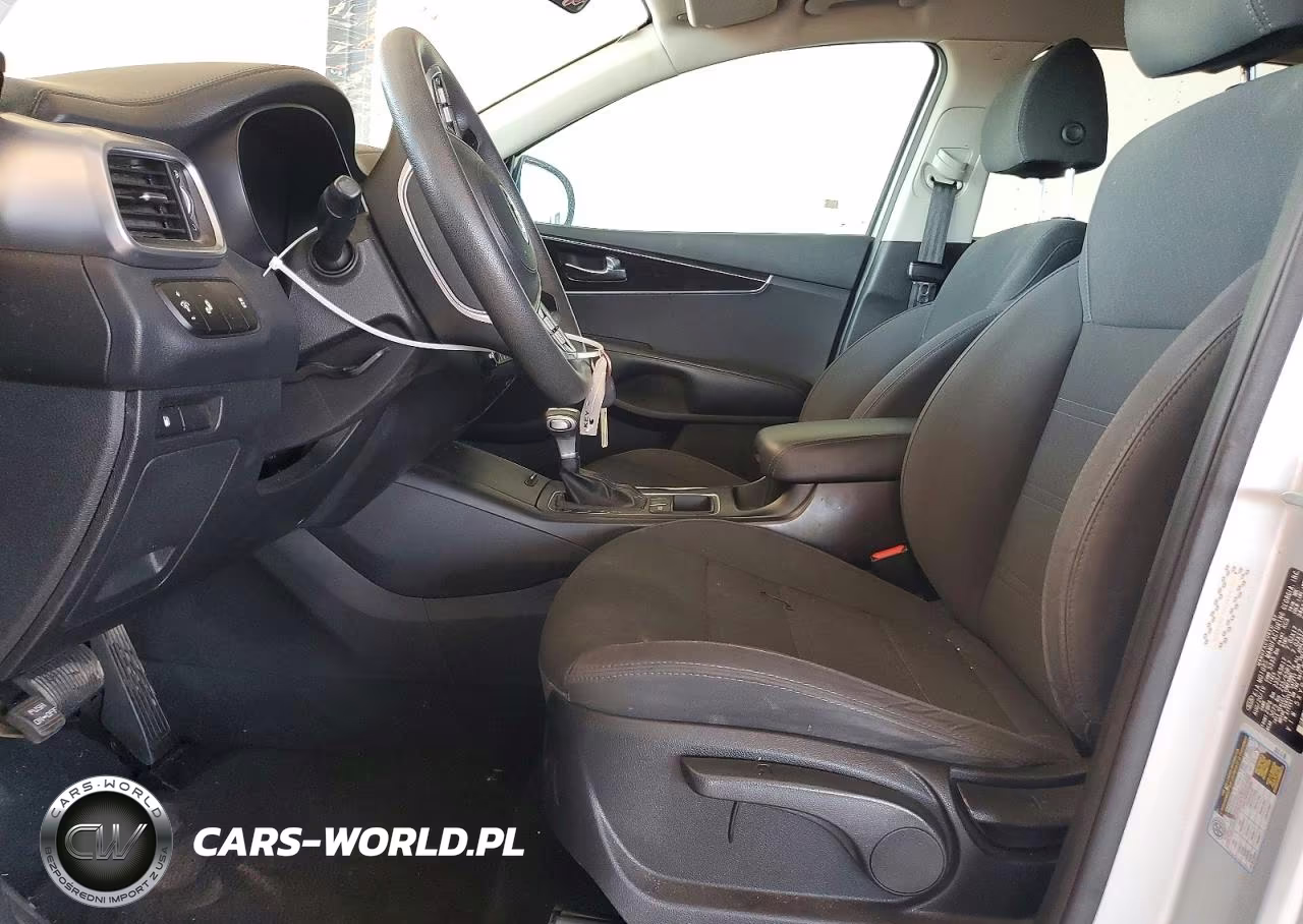2020 Kia Sorento Lx VIN:5XYPG4A36LG624345 - 7