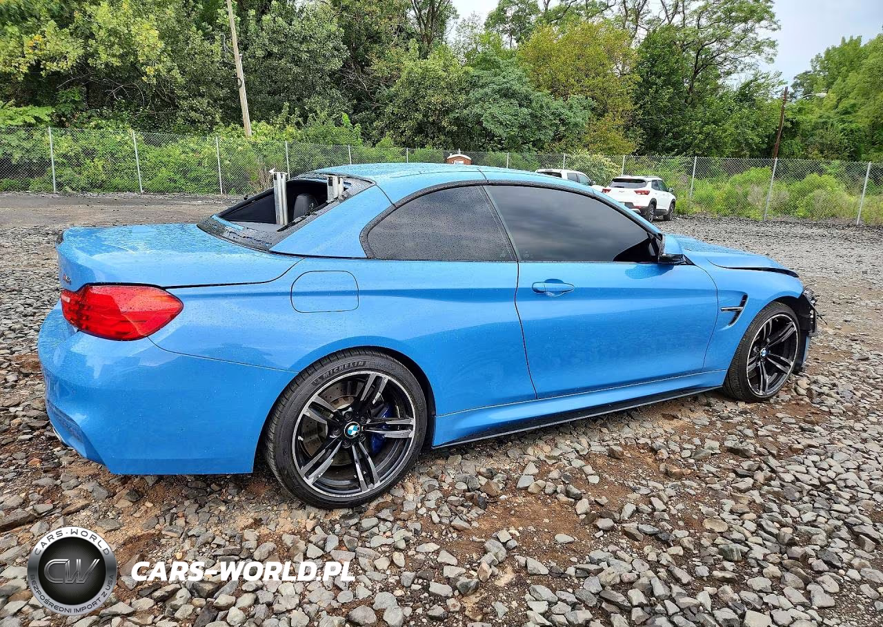 2018 BMW M4 VIN:WBS4Z9C51JEA24374 - 3