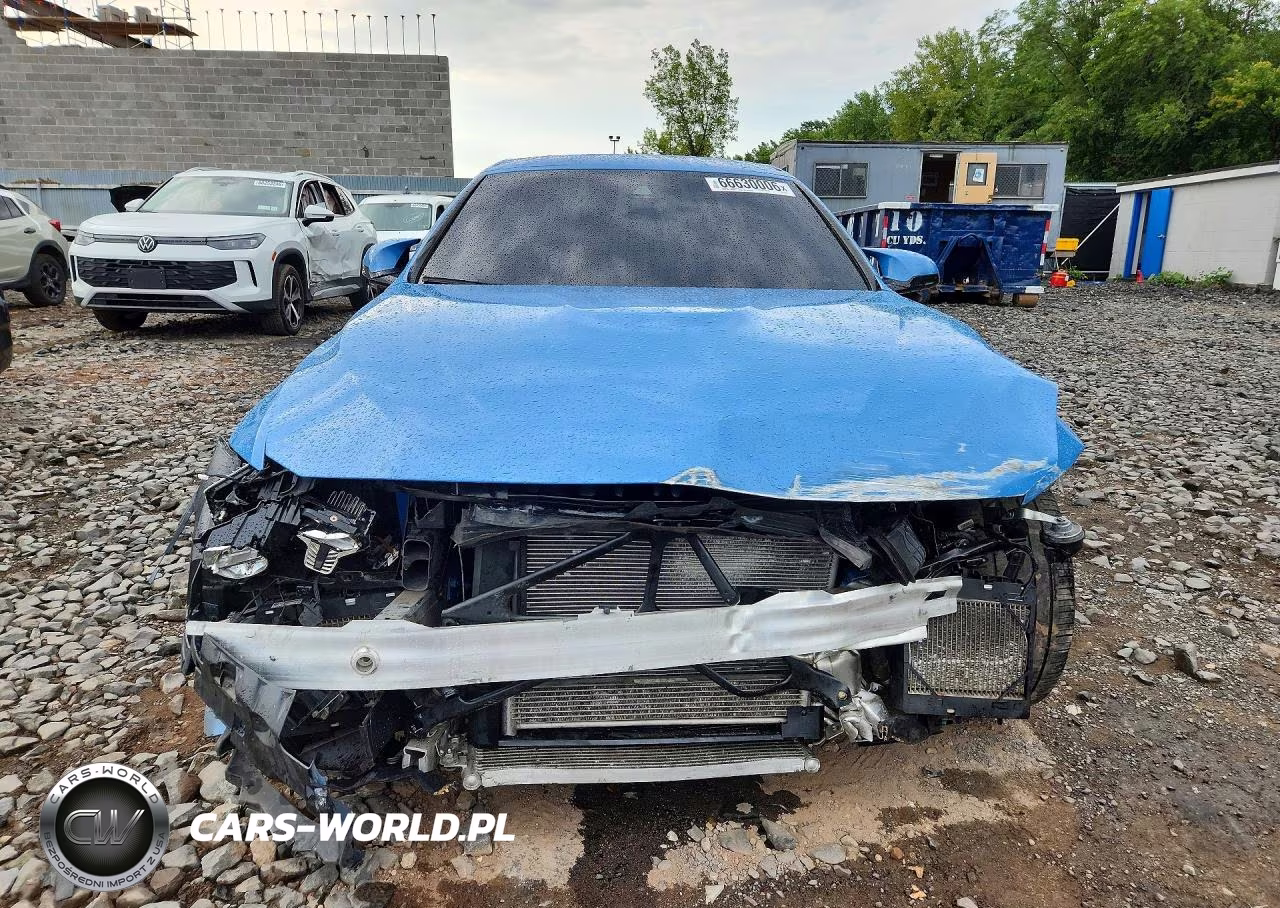 2018 BMW M4 VIN:WBS4Z9C51JEA24374 - 5
