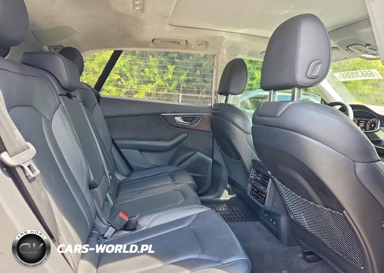 2019 Audi Q8 Prestige VIN:WA1CVAF13KD031124 - 11