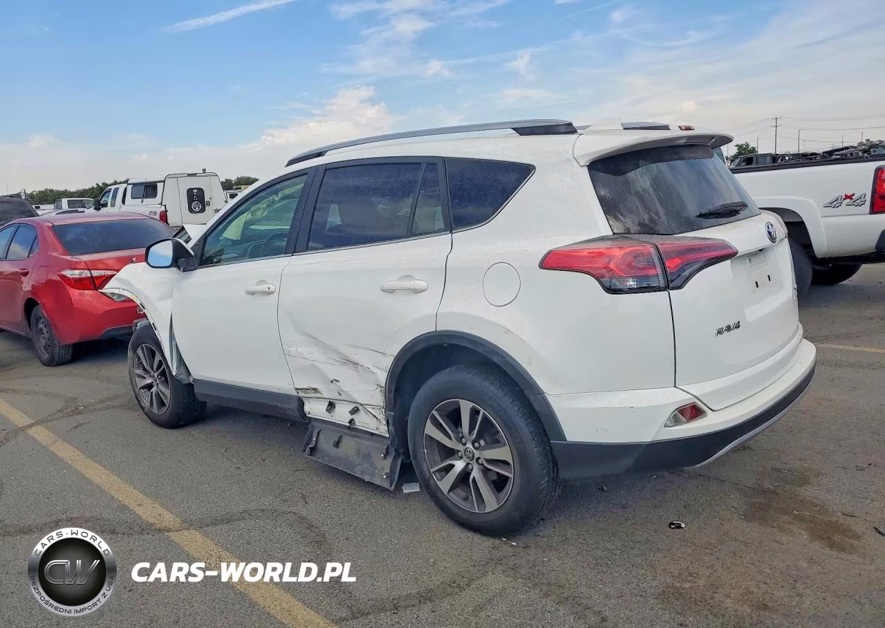 2018 Toyota Rav4 Xle VIN:JTMRFREV9JJ192593 - 2