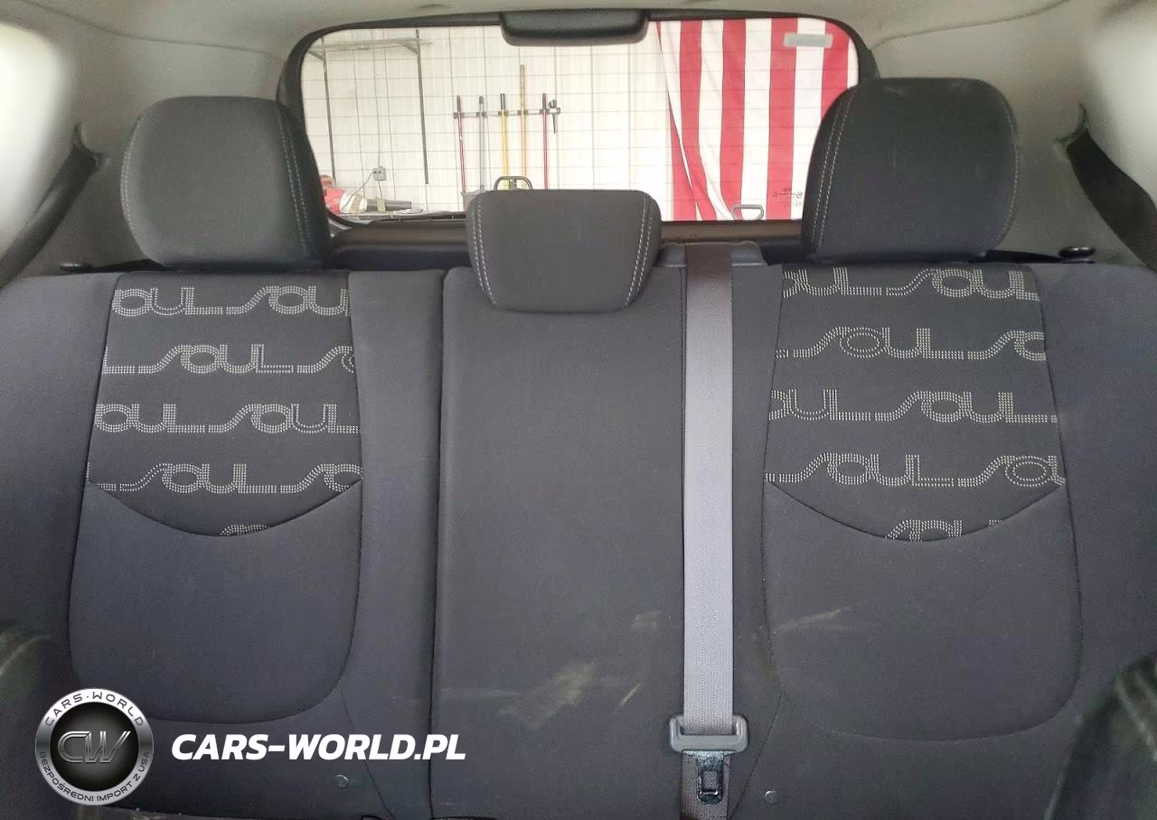 2012 Kia Soul + VIN:KNDJT2A63C7385706 - 10