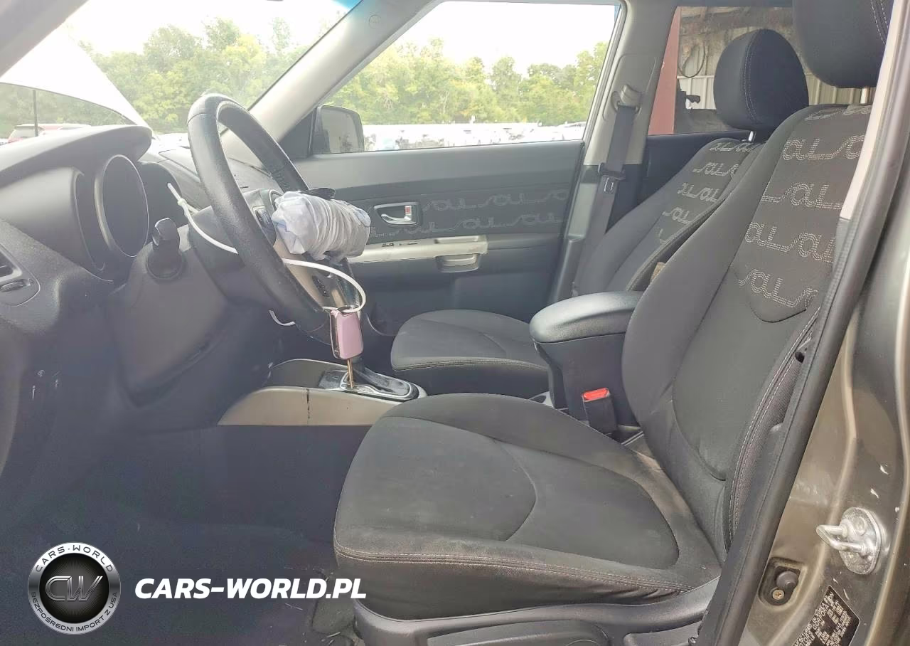 2012 Kia Soul + VIN:KNDJT2A63C7385706 - 7