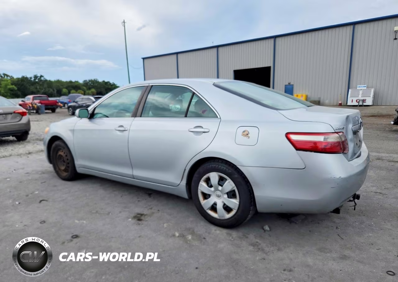 2007 Toyota Camry Le VIN:4T1BE46K27U556562 - 2