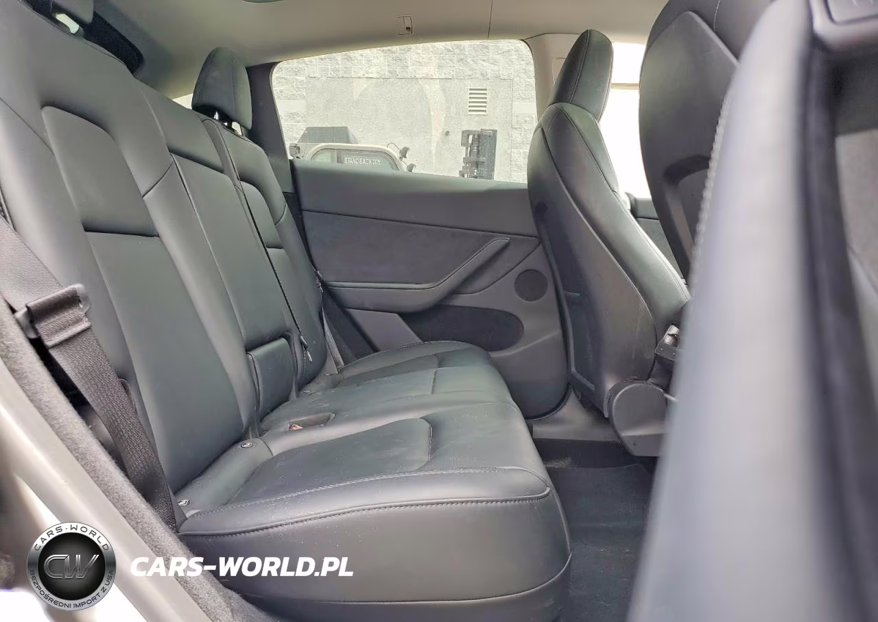 2023 Tesla Model Y VIN:7SAYGDEE4PA112404 - 11