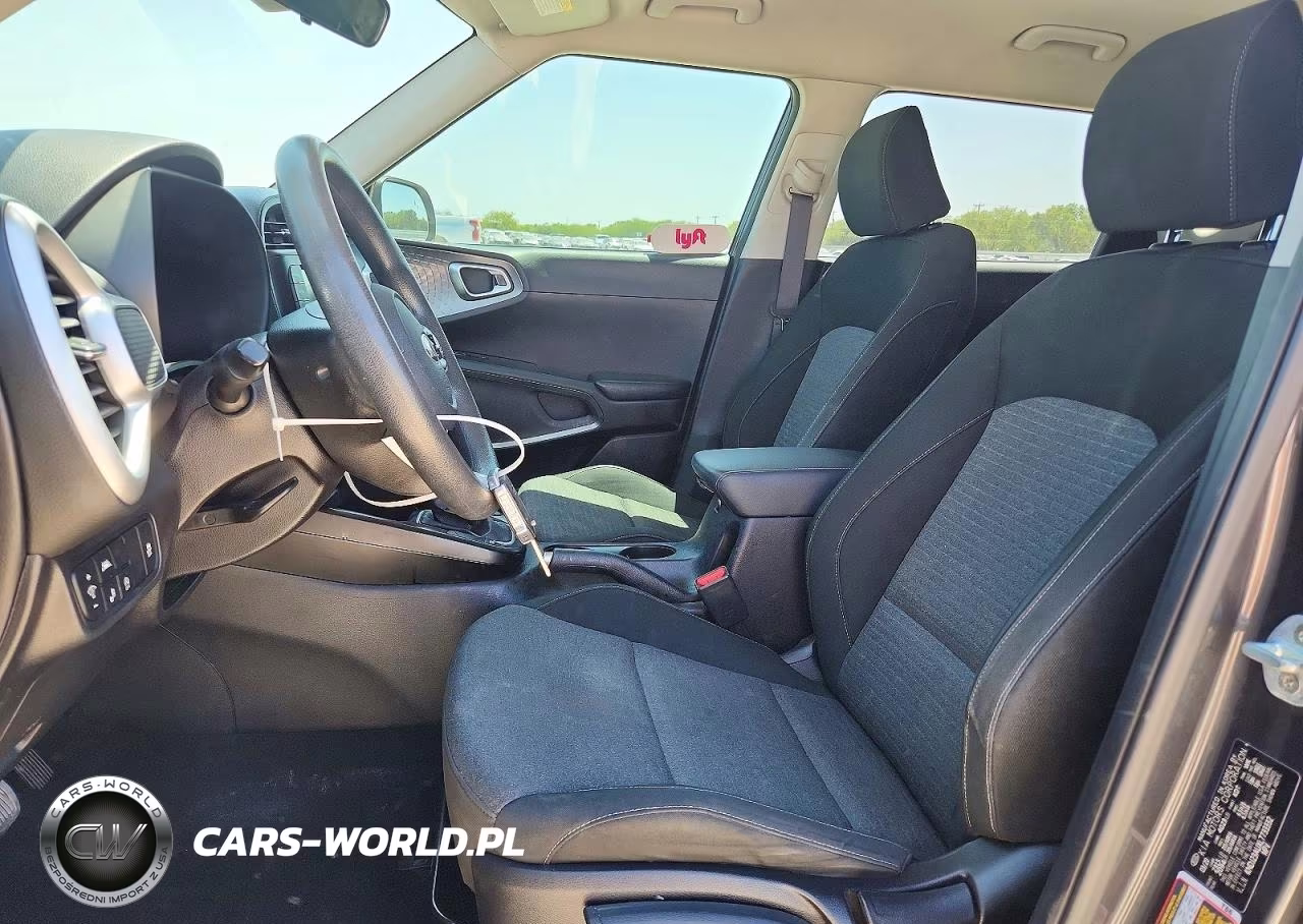 2020 Kia Soul S VIN:KNDJ23AUXL7733332 - 7