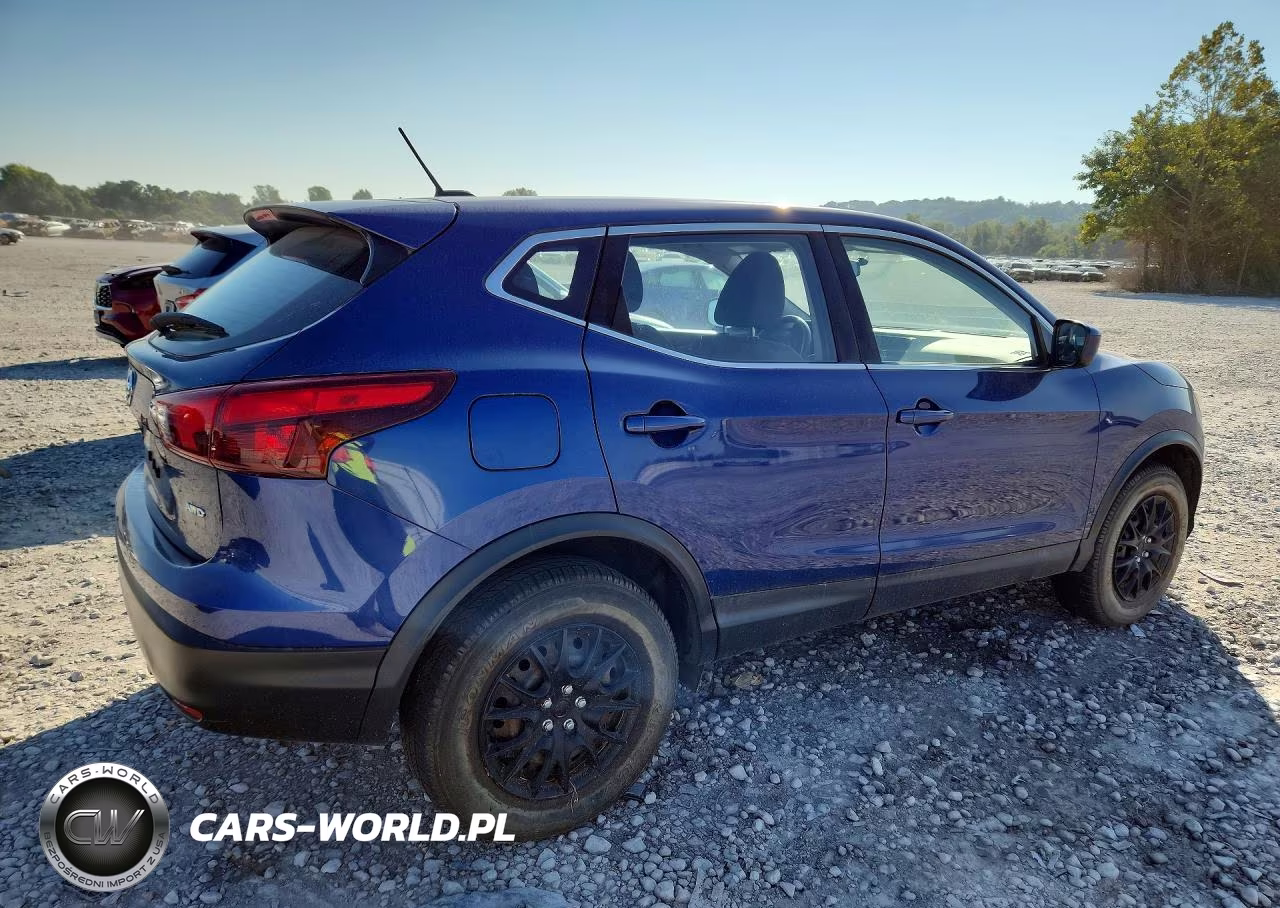 2018 Nissan Rogue Sport S VIN:JN1BJ1CR3JW282626 - 3