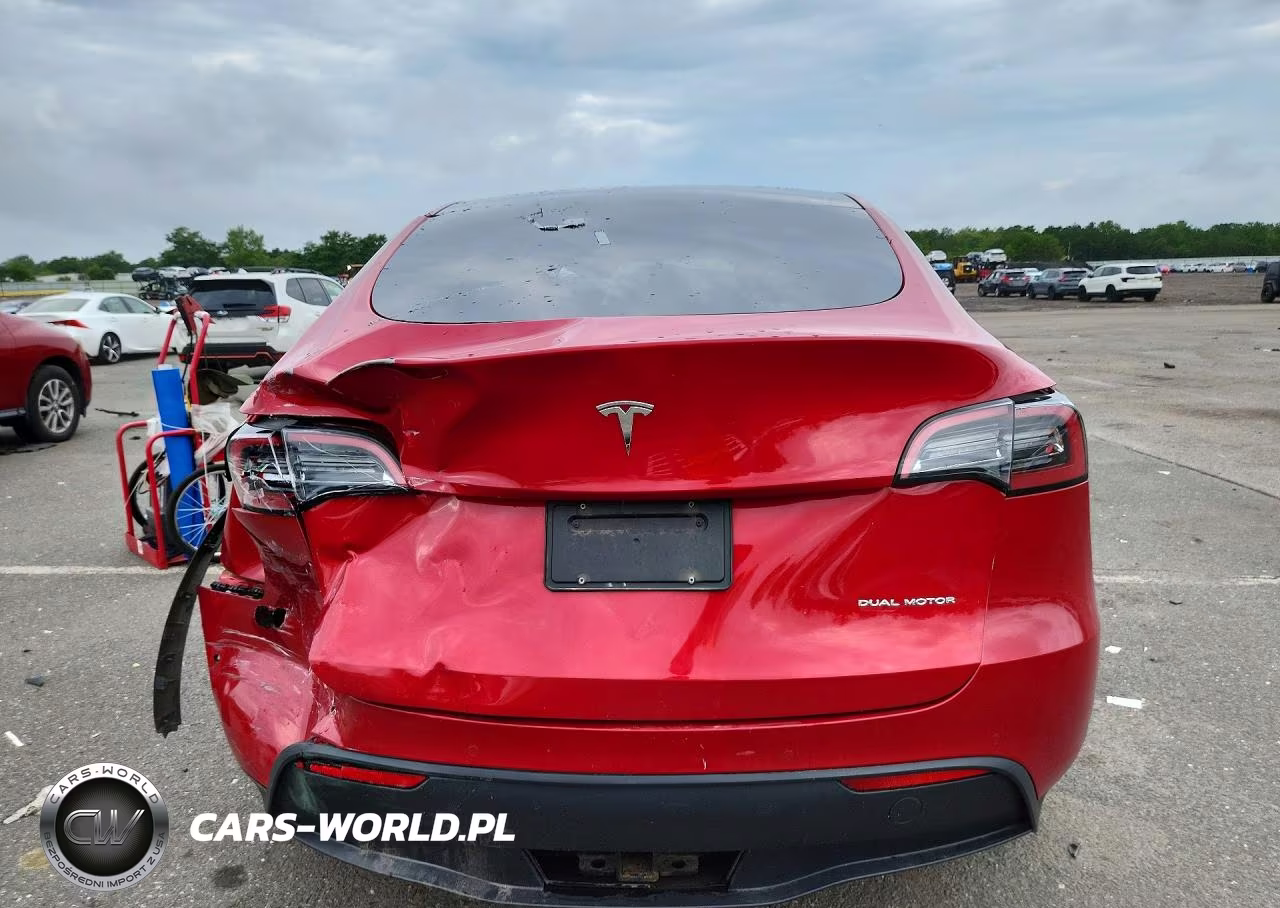 2022 Tesla Model Y VIN:7SAYGDEE1NF538633 - 6