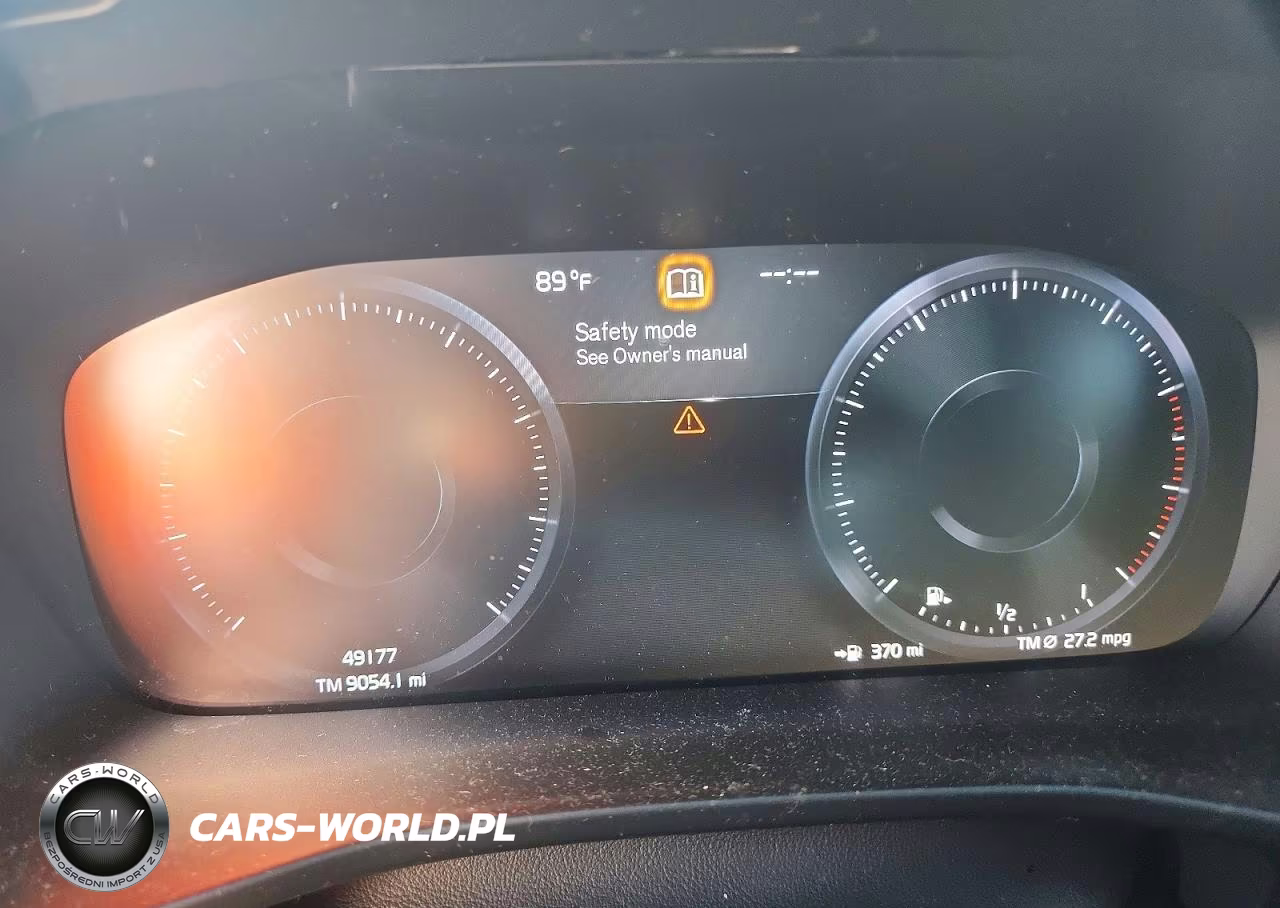 2020 Volvo Xc40 T5 R-Design VIN:YV4162UM5L2219411 - 9