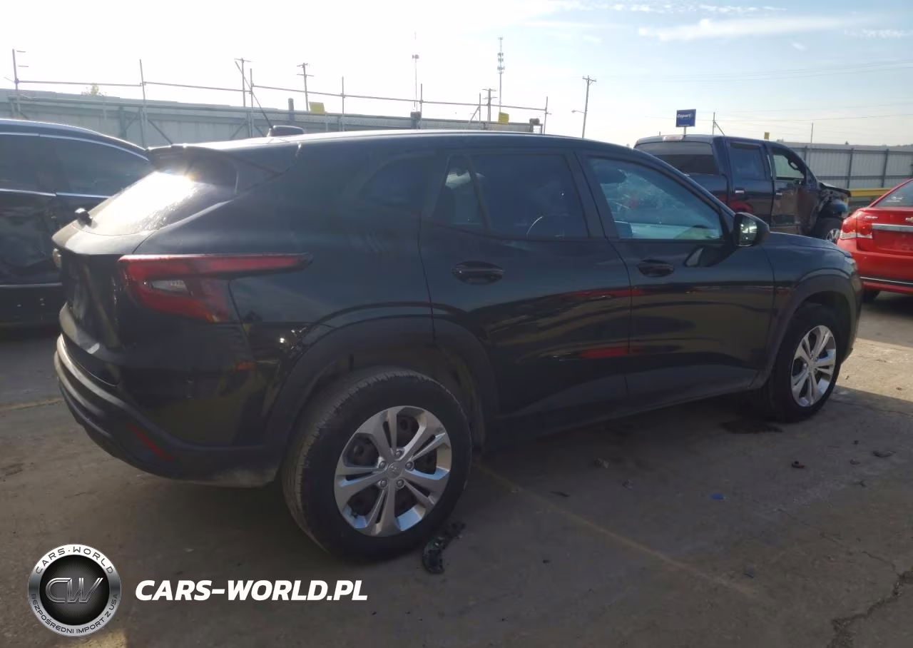 2024 Chevrolet Trax Ls VIN:KL77LFE29RC027614 - 3