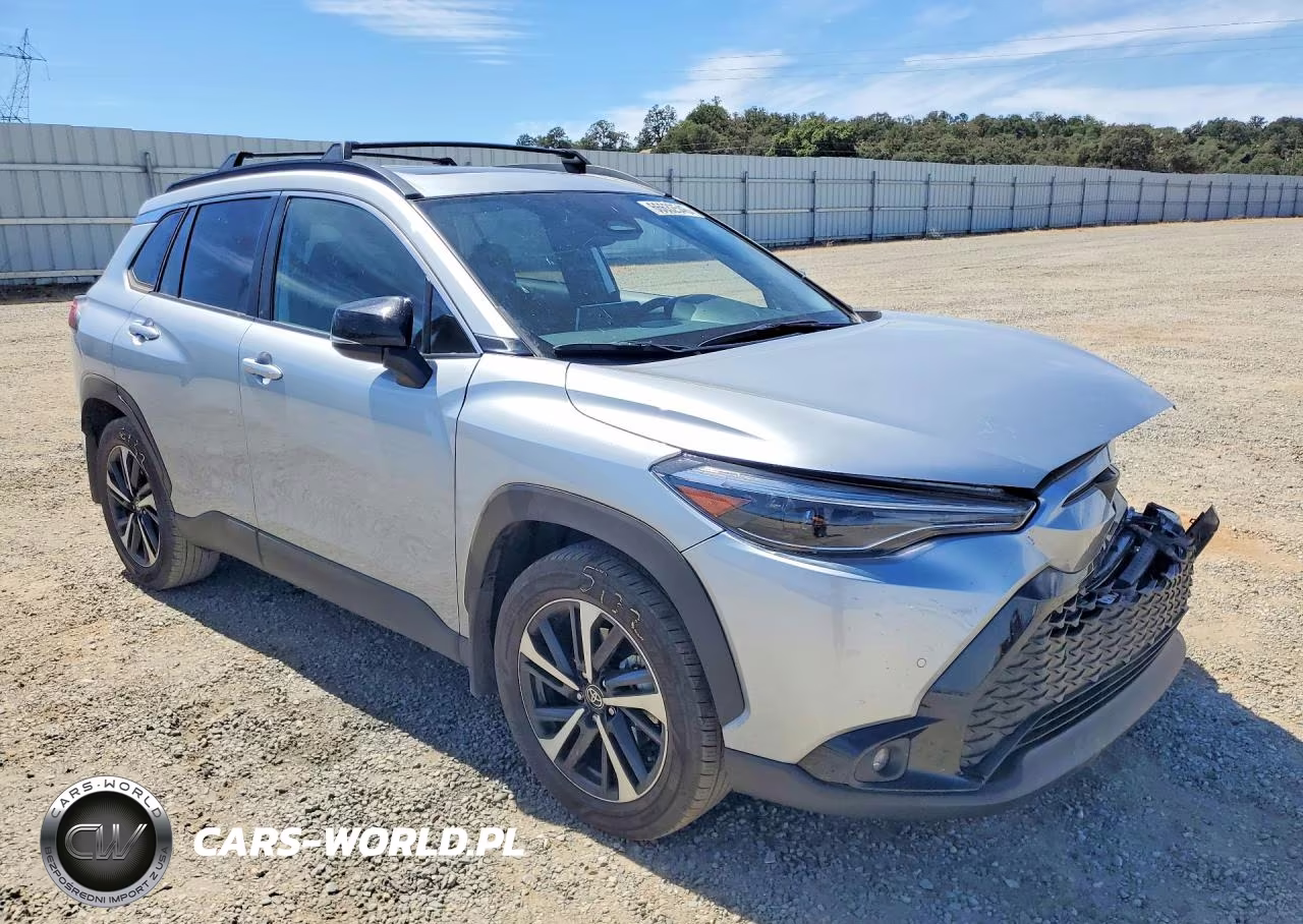 2025 Toyota Corolla Cross Hybrid Xse VIN:7MUFBABGXSV075962 - 4