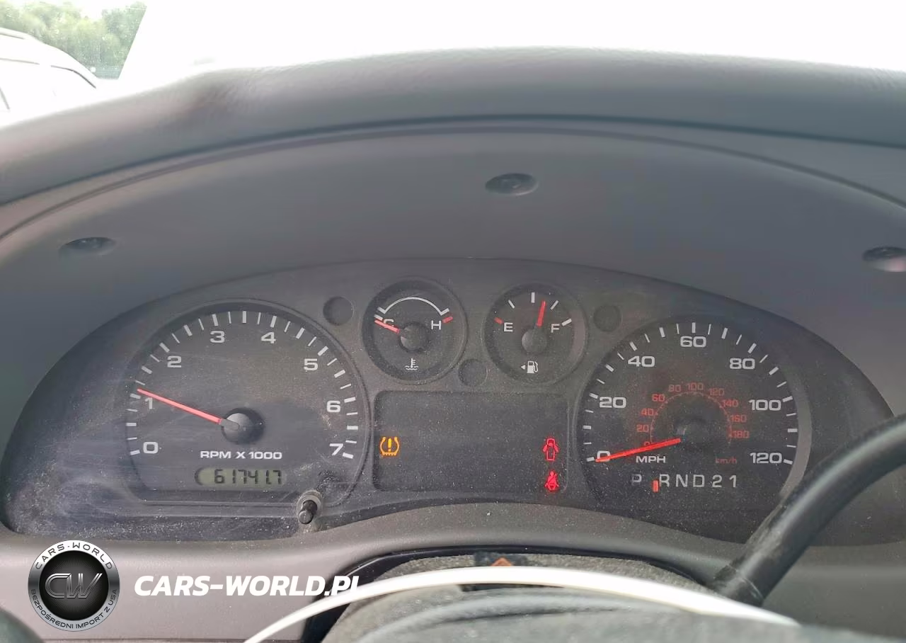 2011 Ford Ranger Super Cab VIN:1FTKR1EE2BPB18831 - 9