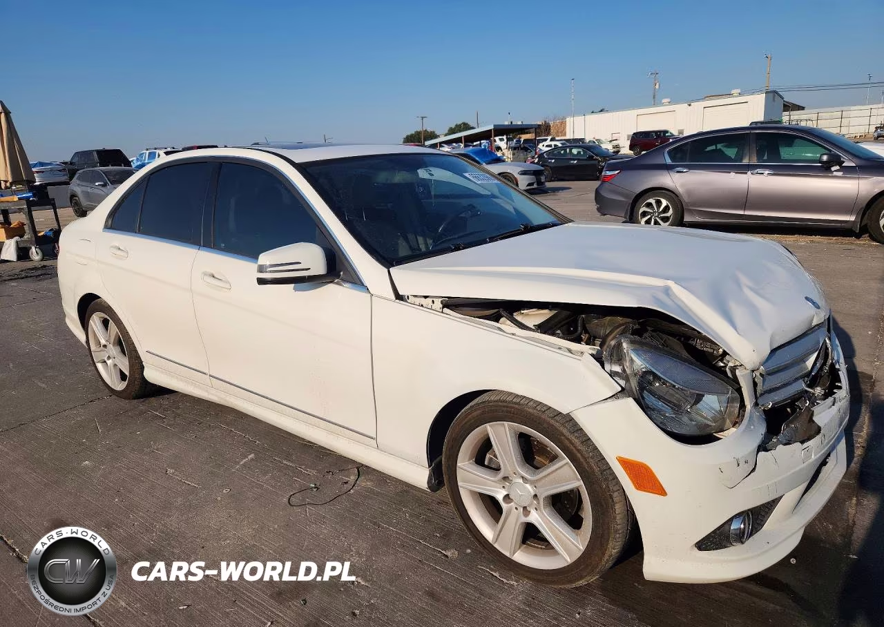 2010 Mercedes-Benz C 300 VIN:WDDGF5EB5AR108511 - 4