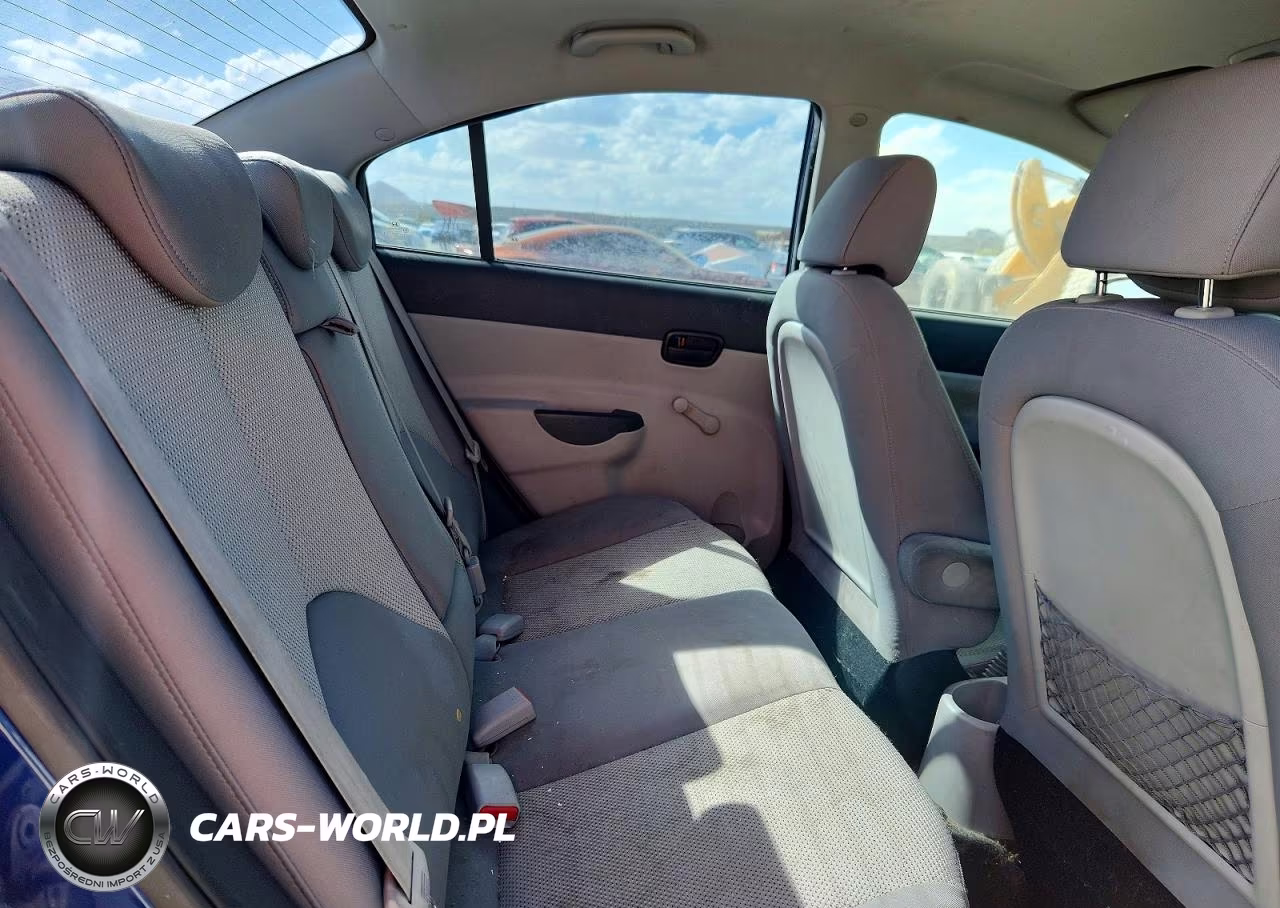 2011 Hyundai Accent Gls VIN:KMHCN4AC4BU613731 - 10