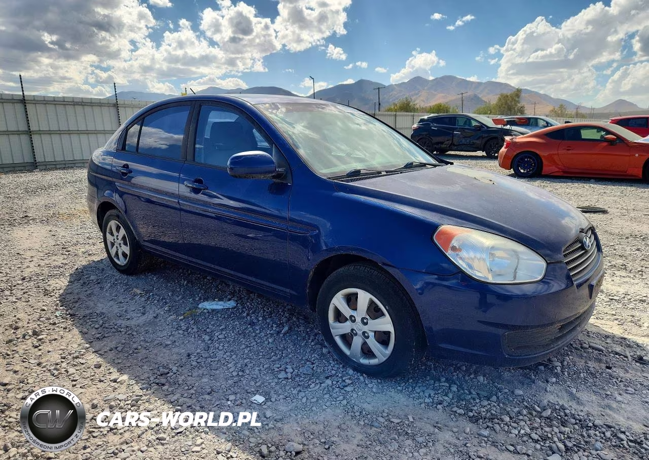 2011 Hyundai Accent Gls VIN:KMHCN4AC4BU613731 - 4