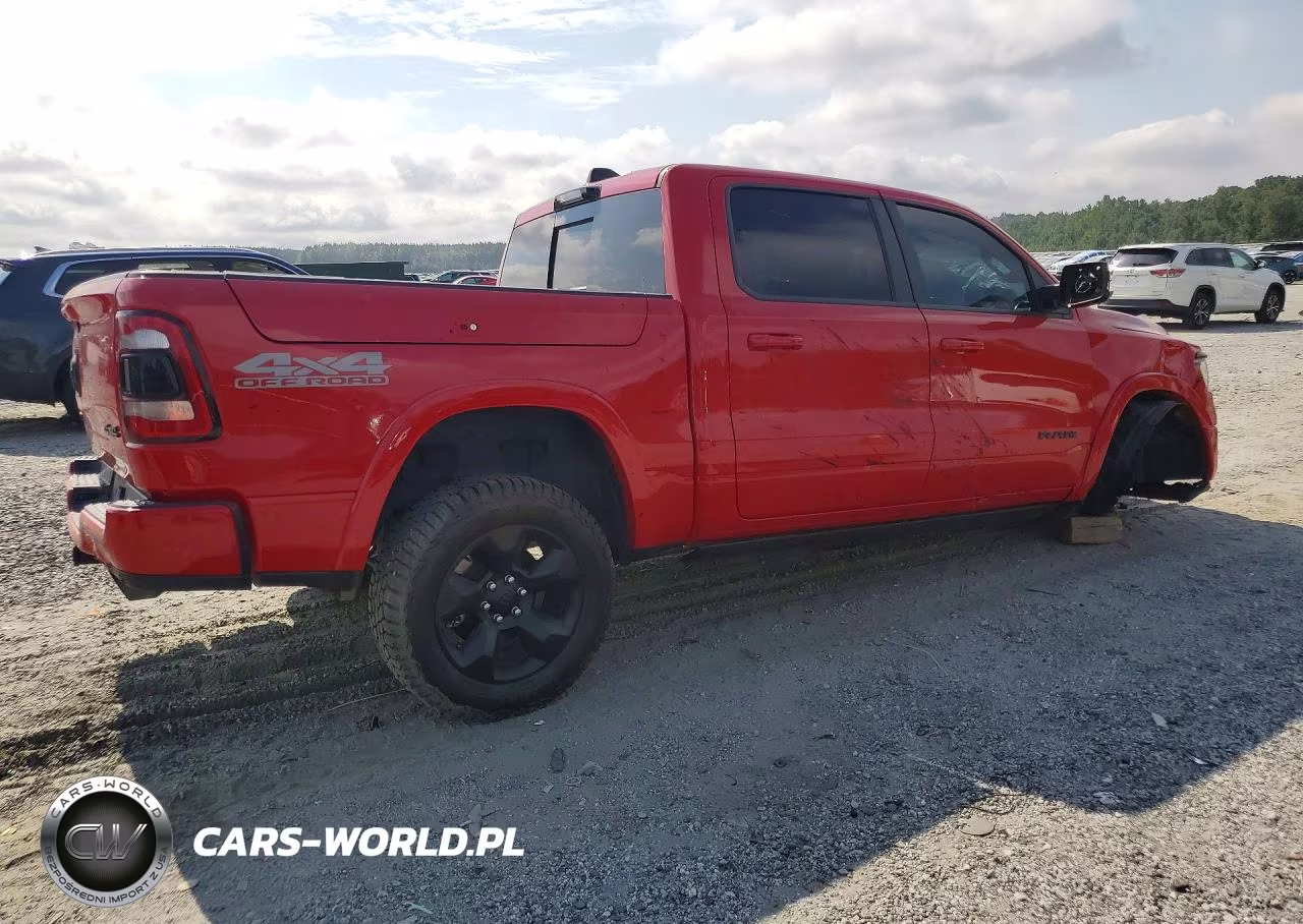 2021 Ram 1500 Laramie VIN:1C6SRFJT4MN688661 - 3