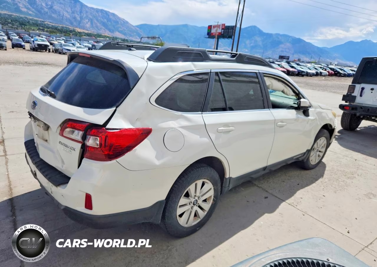 2015 Subaru Outback 2.5I Premium VIN:4S4BSACC0F3357860 - 3