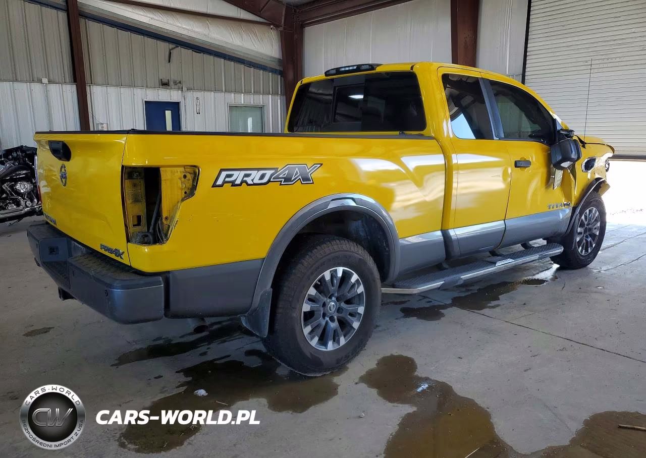 2017 Nissan Titan Pro-4X VIN:1N6AA1C54HN574787 - 3