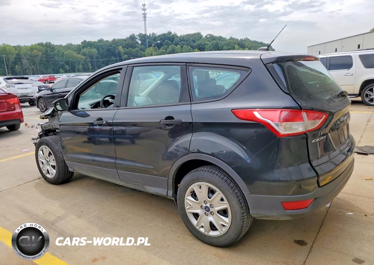 2013 Ford Escape S VIN:1FMCU0F72DUA21030 - 2