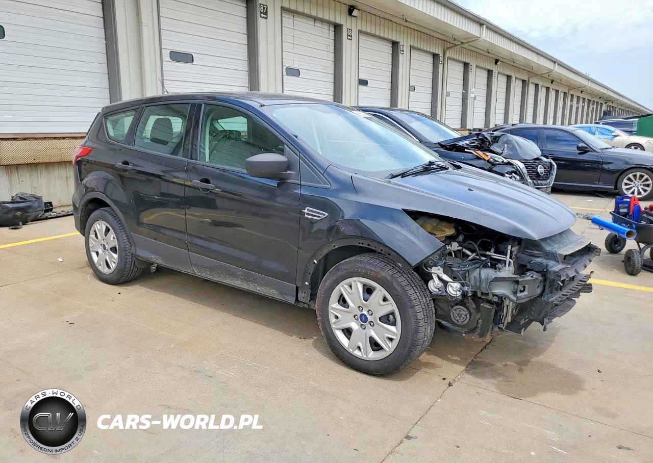 2013 Ford Escape S VIN:1FMCU0F72DUA21030 - 4