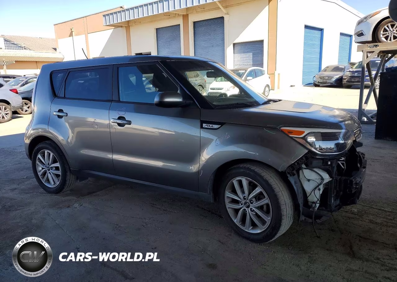 2019 Kia Soul + VIN:KNDJP3A59K7013285 - 4