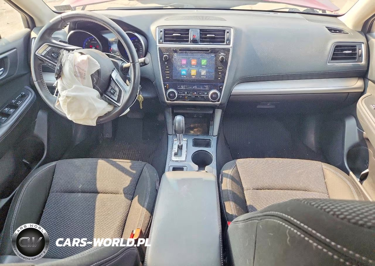 2018 Subaru Outback 2.5I Premium VIN:4S4BSACC1J3200556 - 8