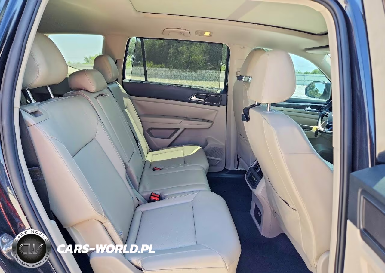 2018 Volkswagen Atlas Sel VIN:1V2SR2CA4JC562917 - 11