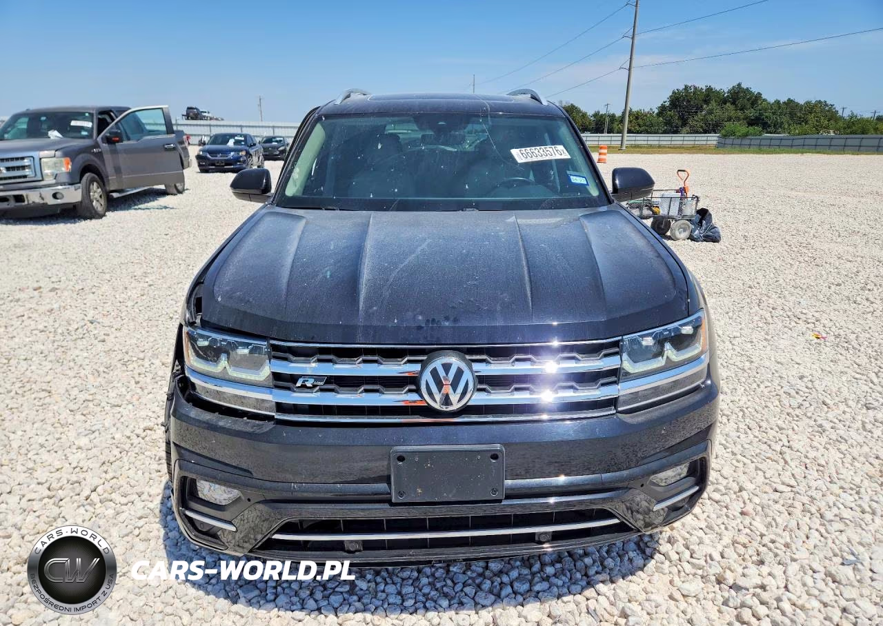 2018 Volkswagen Atlas Sel VIN:1V2SR2CA4JC562917 - 5