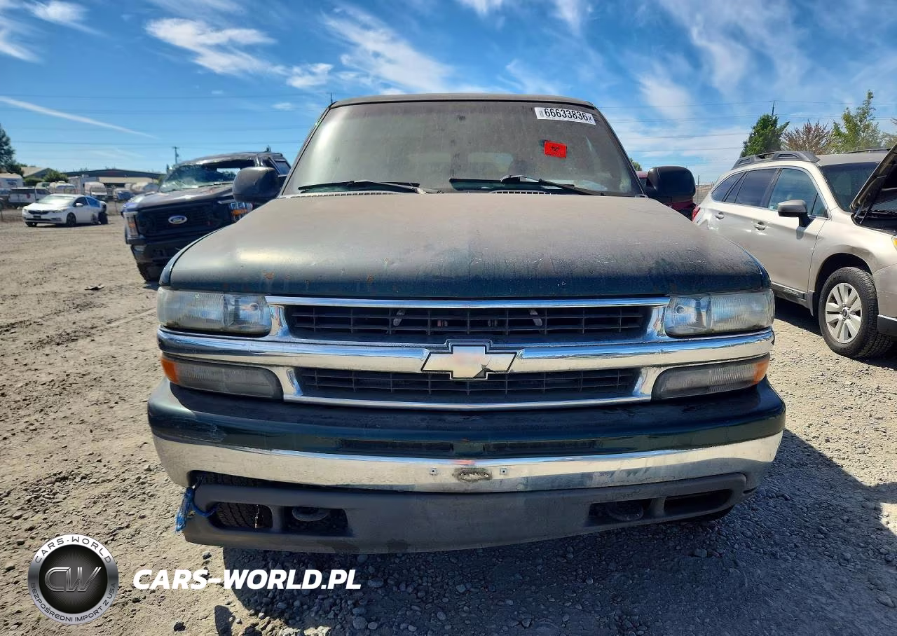 2001 Chevrolet Suburban K1500 VIN:3GNFK16T21G165239 - 5